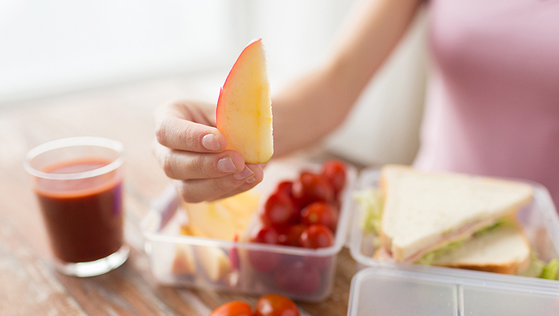 How to Plan & Shop for a Week's Worth of Healthy Kids' Lunches